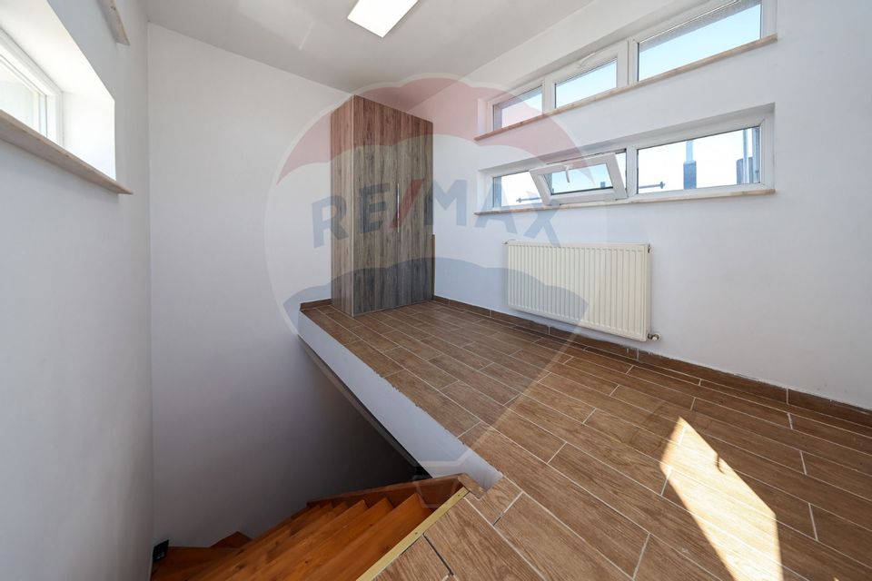 Penthouse 3 camere cu terasa, mobilat, loc parcare