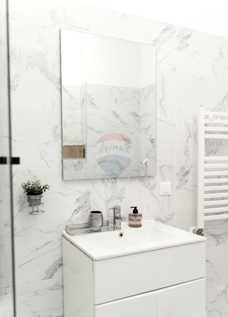 Apartament 2 camere | Prima închiriere | Parcare | Bulevard Timișoara