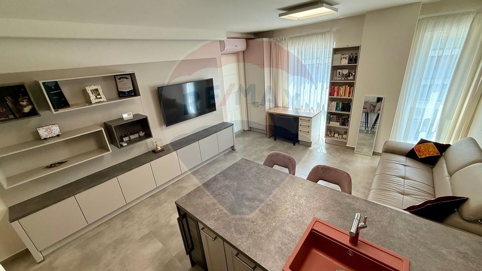 2 room Apartment for rent, Orasul Vechi area