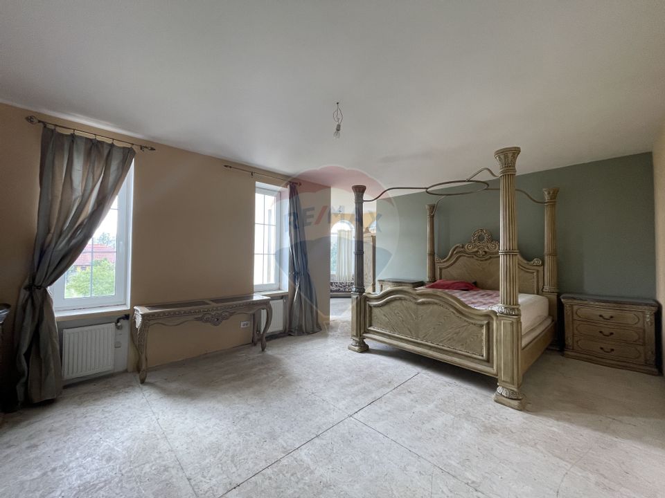 Spacious American-style house