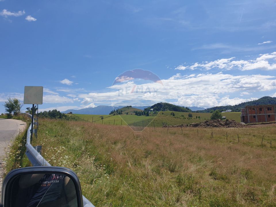 Teren intravilan, 8244 mp, Sat Ciocanu (com Dâmbovicioara)