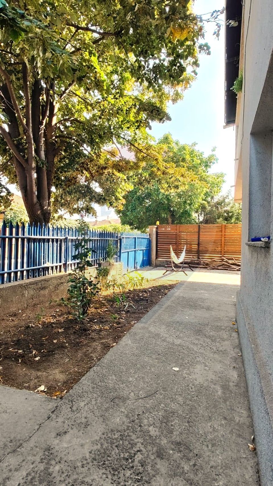 Casă cu teren 500 mp de vânzare in Constanta