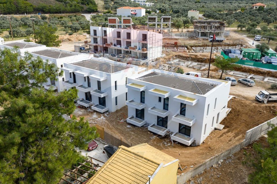 Resedinta de vanzare tip triplex in Thassos