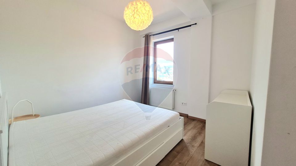 Apartament modern de 4 camere cu terasa in Gruia