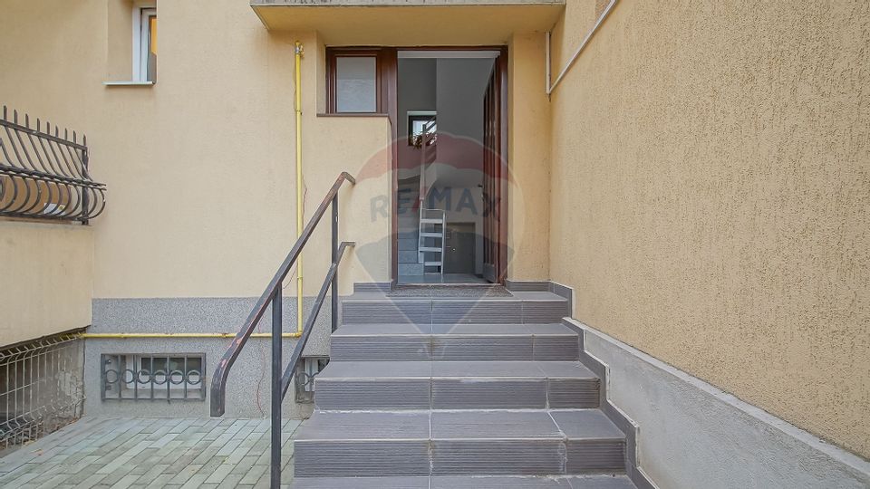 COMISION 0% - Spatiu Comercial de închiriat - Bulevardul 15 Noiembrie