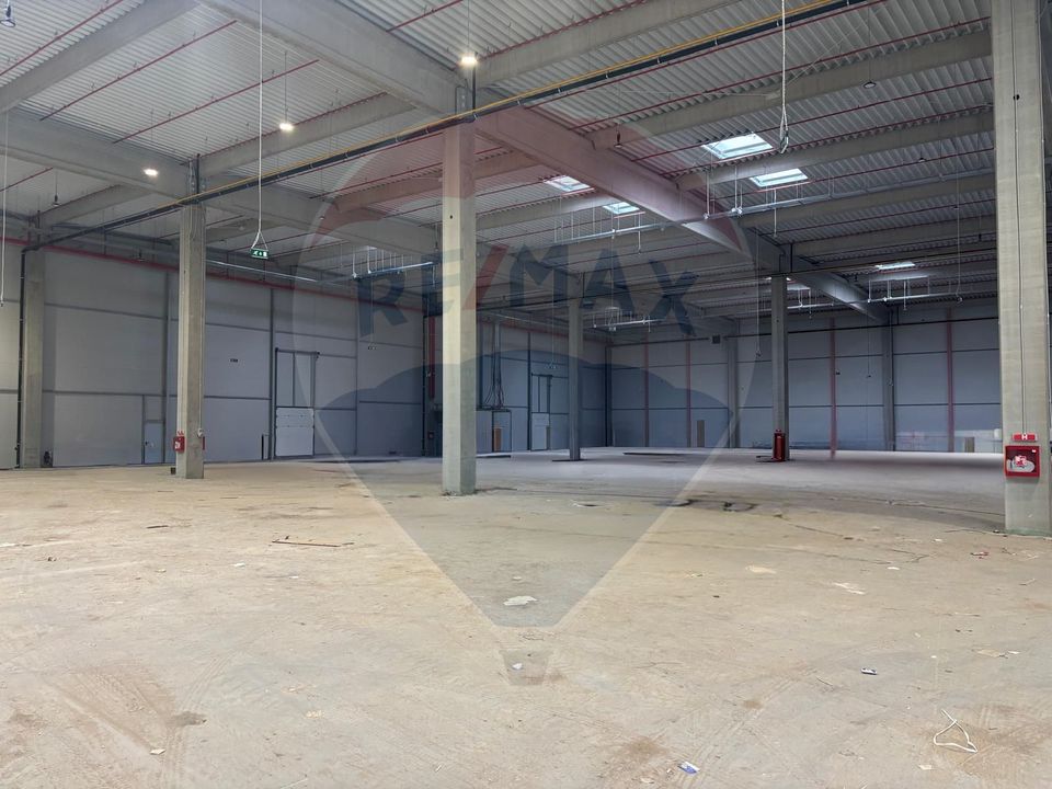 Hala moderna 1436 mp 2 rampe drive in H 10 m Luna de Sus