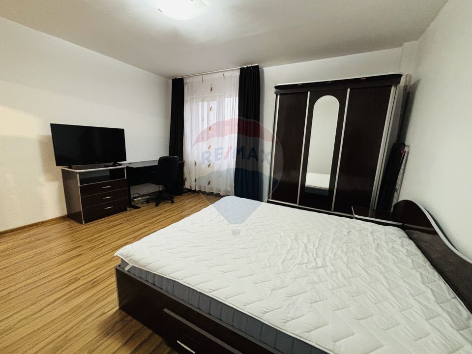 Apartament spatios de vânzare 2 camere EROILOR . VOLUNTARI A3