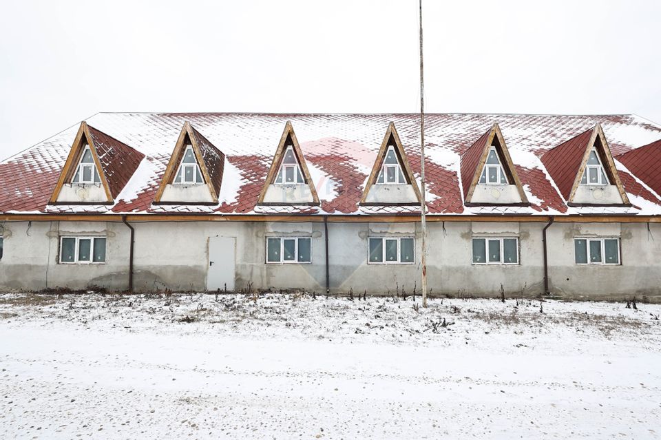 Proprietate specială - CAMIN DE BATRANI, LOC DE EVENIMENTE, FABRICA