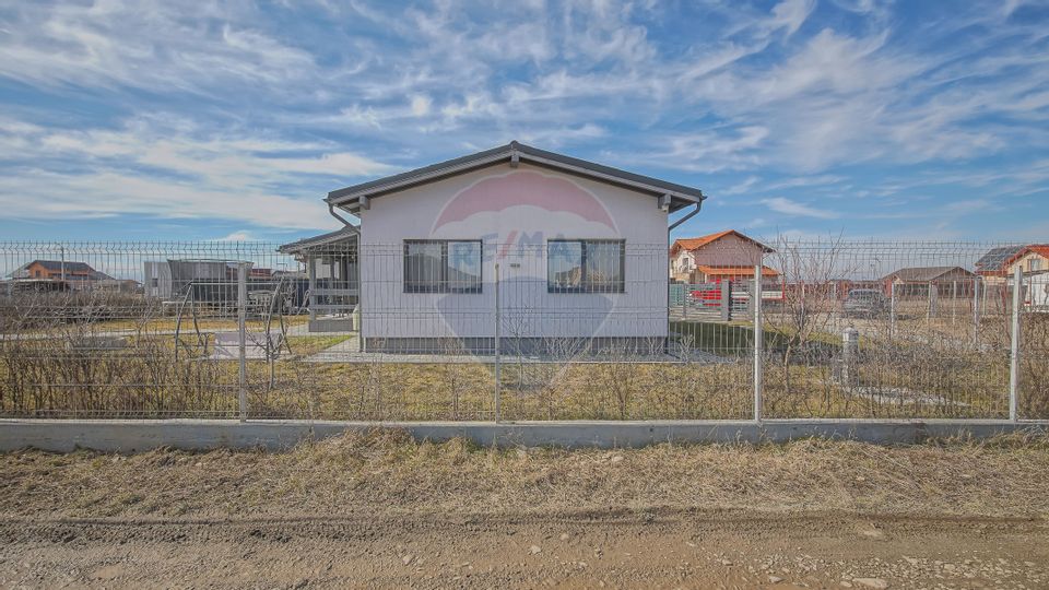 3 room House / Villa for sale