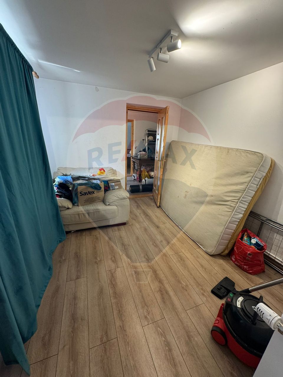 3 room House / Villa for sale