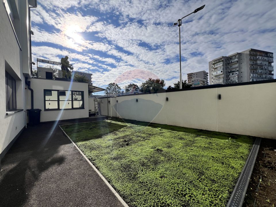 Spațiu comercial modern de închiriat / 2 locuri de parcare