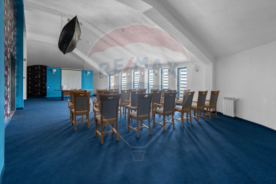 39 room Hotel / Pension for sale