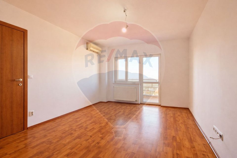 3 room Apartment for sale, Sud area