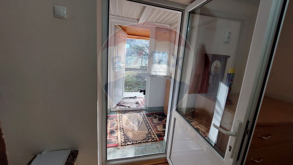4 room House / Villa for sale