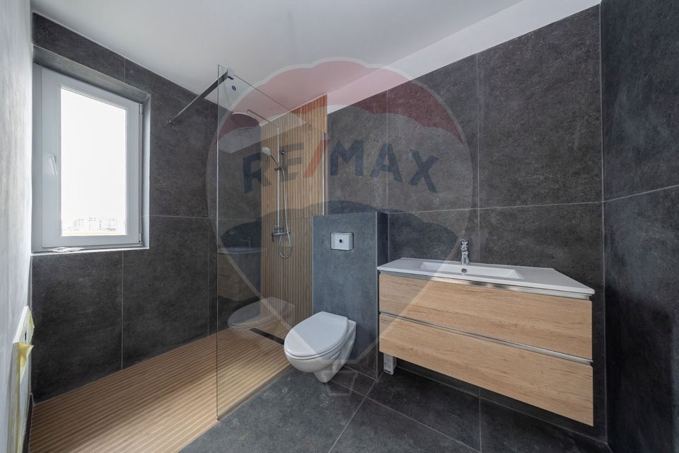 Vila moderna cu 4 camere,  P+E - teren 501 mp