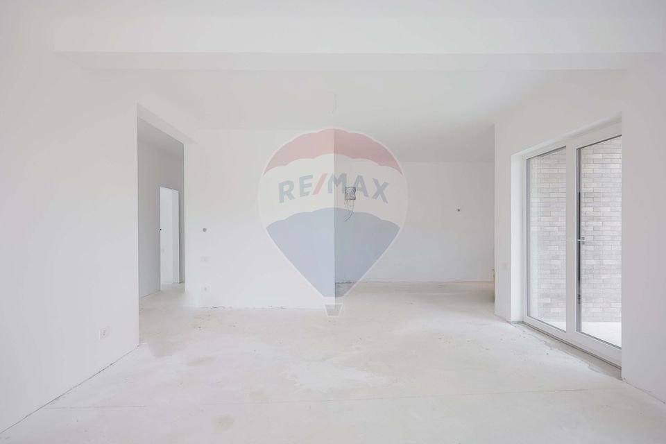 4 room House / Villa for sale, Dealuri Oradea area