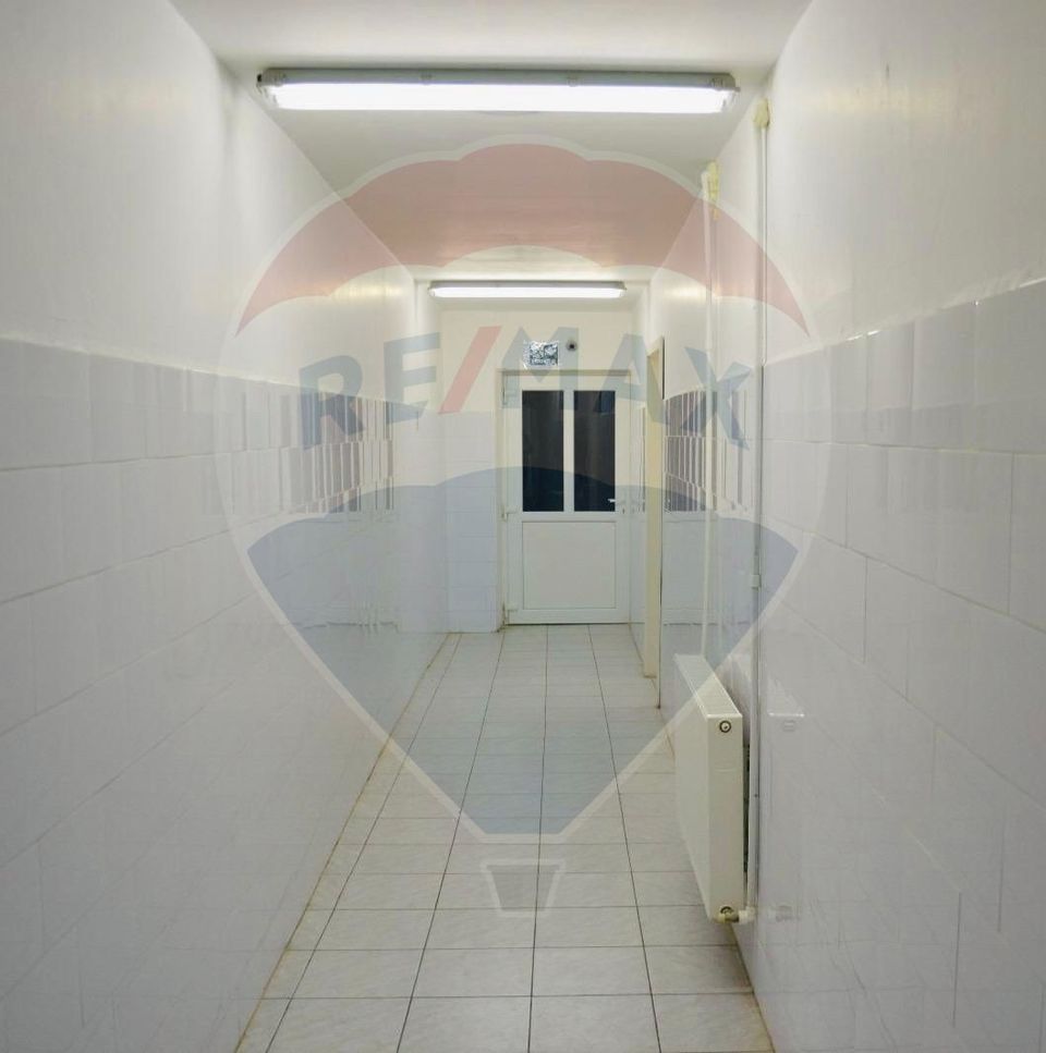 246sq.m Commercial Space for sale