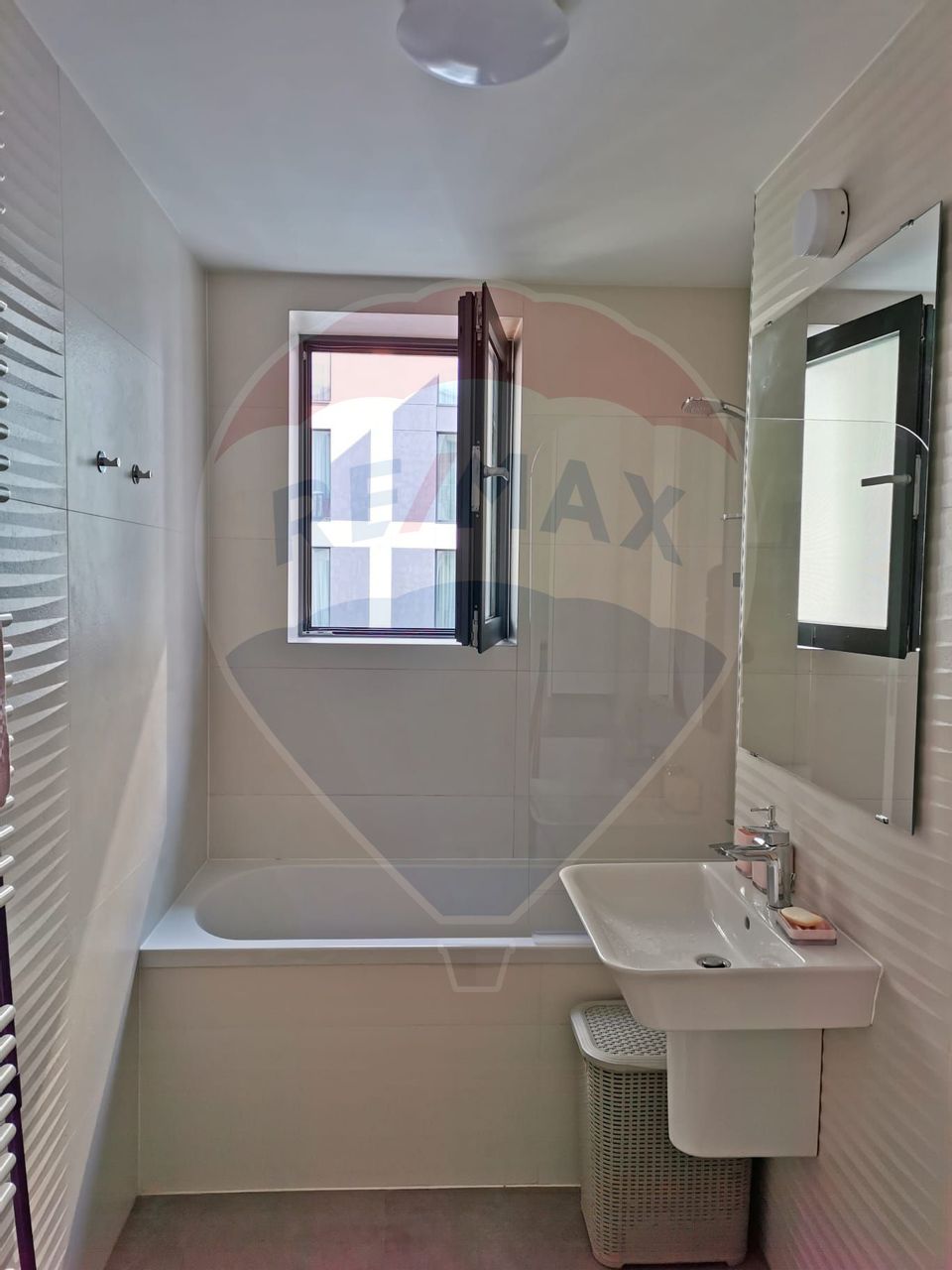 Vanzare  STUDIO-Cloud9