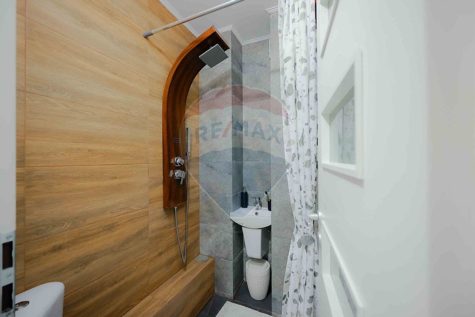 Apartament modern de vânzare cu 4 Camere, zona Cazaban