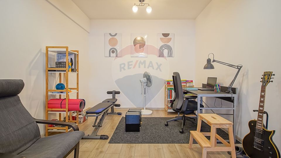 2 room Apartment for sale, Tractorul area