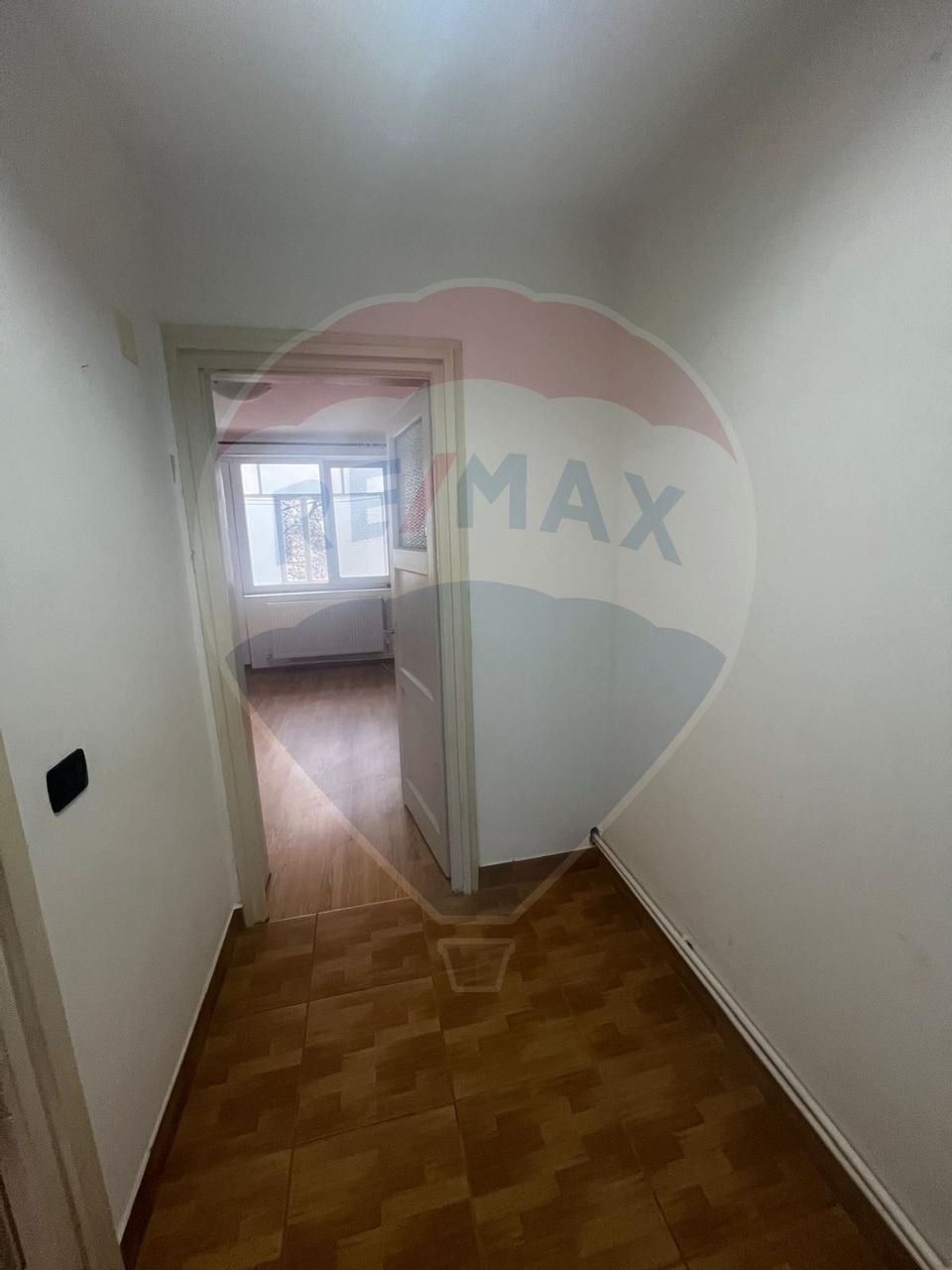 Apartament 2 camere b dul Garii