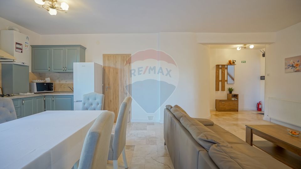11 room Hotel / Pension for sale