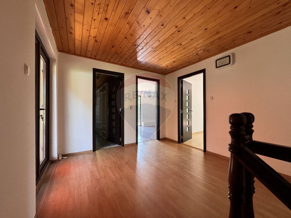 4 room House / Villa for sale