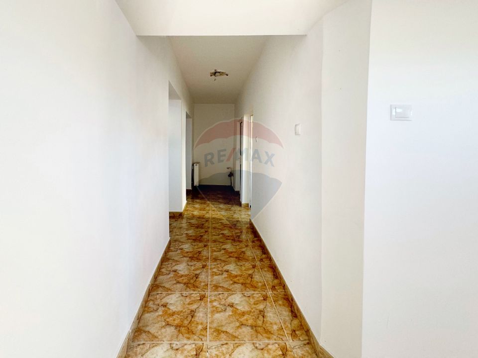 3 room House / Villa for sale, Fratelia area