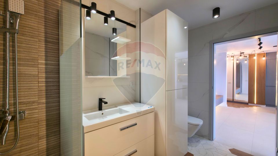 Vânzare 2 camere  în zona Lizeanu