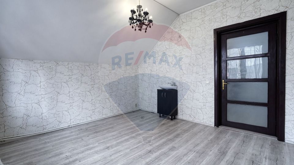 9 room House / Villa for rent, Centrul Civic area