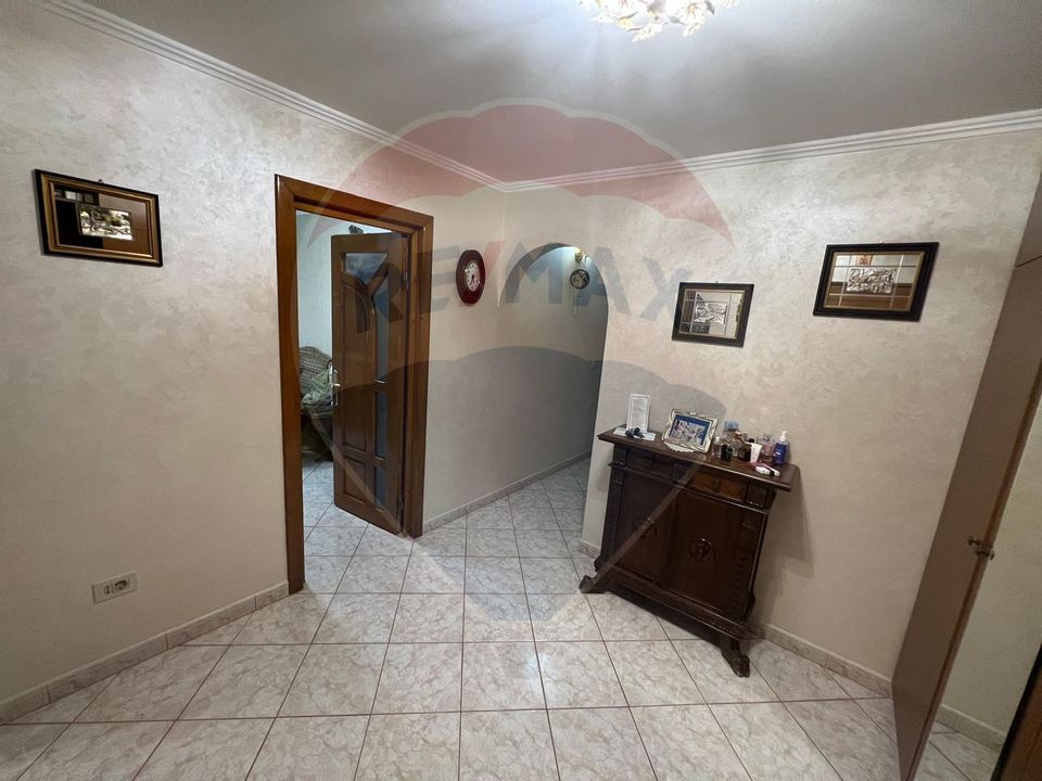 3 room Apartment for sale, Ultracentral area