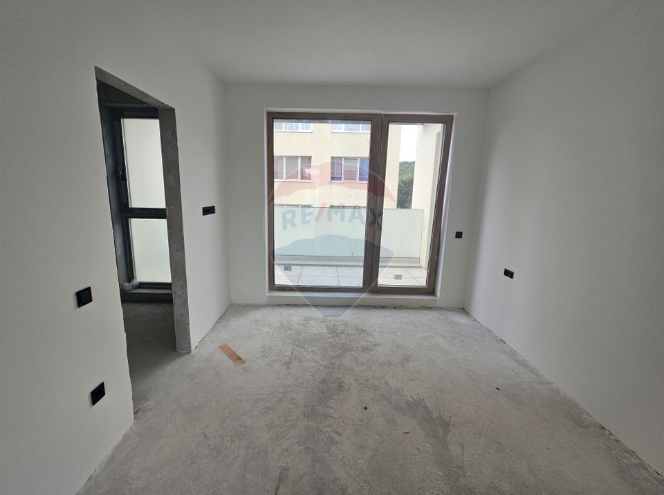 Apartament cu 3 camere de vânzare Grigorescu