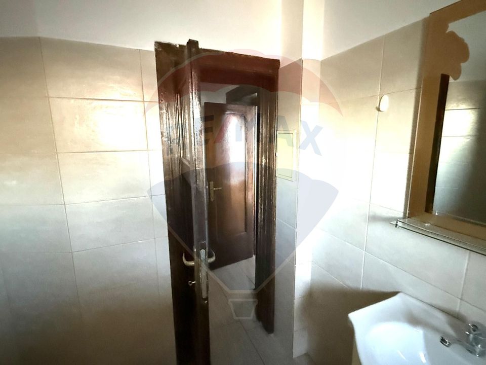 4 room Apartment for sale, Dacia area