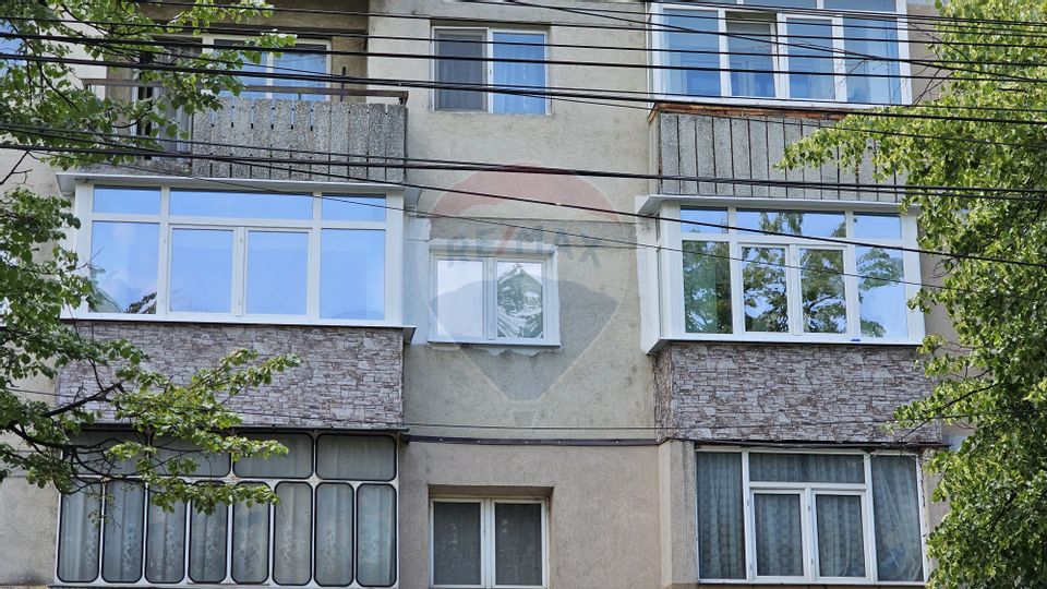 Apartament cu 4 camere confot 1 în zona Burdujeni-Suceava