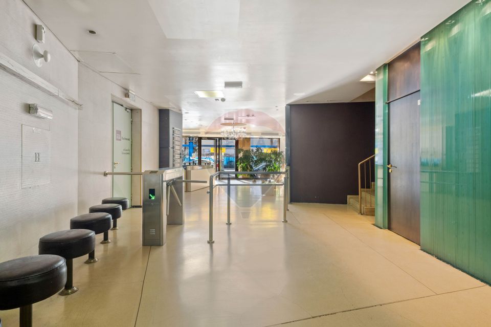 541sq.m Office Space for rent, Ultracentral area