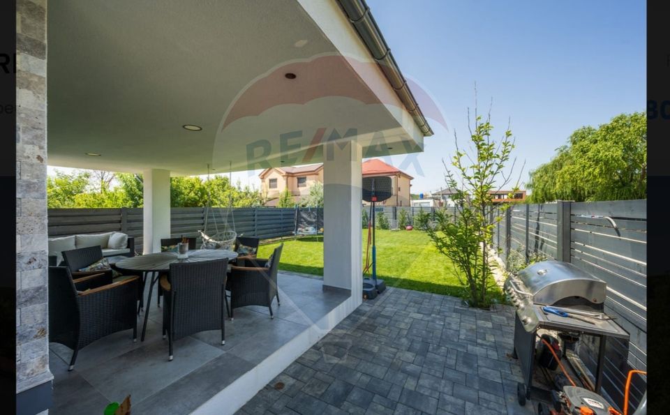 5 room House / Villa for sale