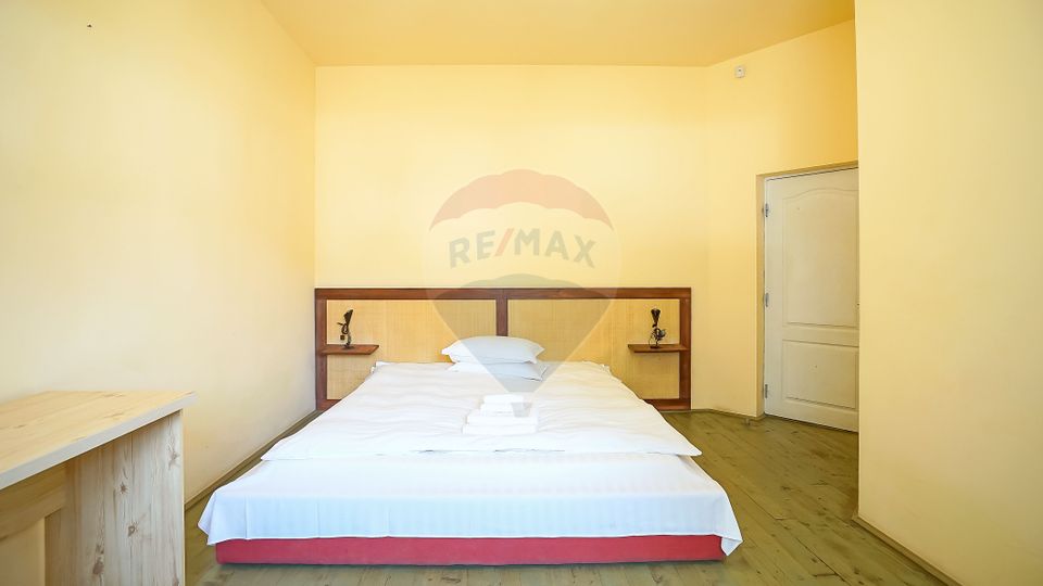 Pensiune de Vanzare in Moieciu de Sus | Comision 0%