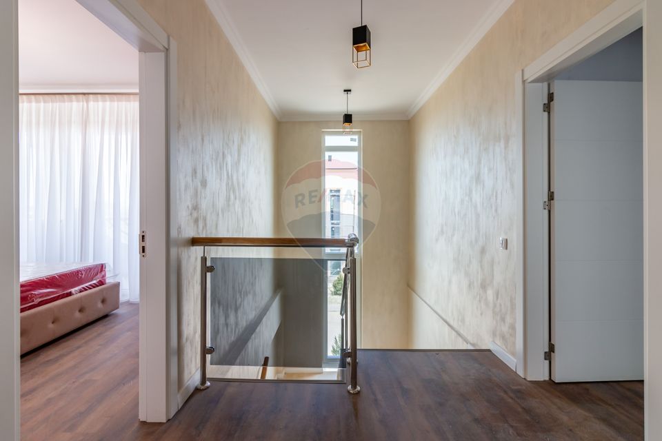 5 room House / Villa for sale, Berceni area