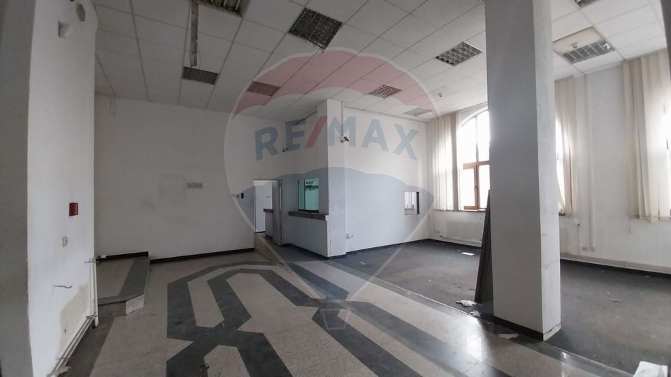 Spațiu de birouri de inchiriat in zona Penisulara Constanta