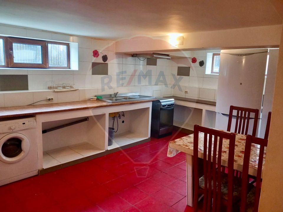 Casa 7 camere de inchiriat in Ovidiu , Constanta