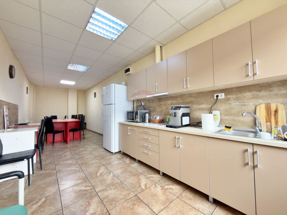 Spațiu industrial de vânzare în Aradul Nou / Arad