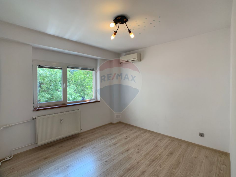 3 room Apartment for sale, Piata Unirii area