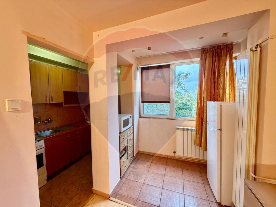 Vanzare garsoniera Metrou Costin Georgian