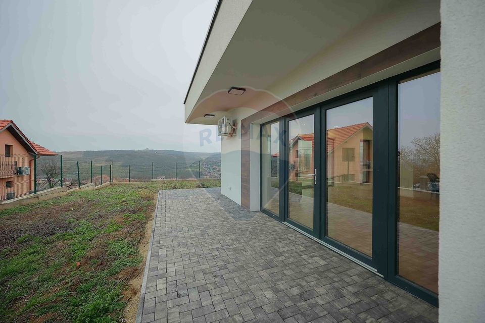 Casă Individuală 4 camere, Dealuri, Zona Doja, Panoramă