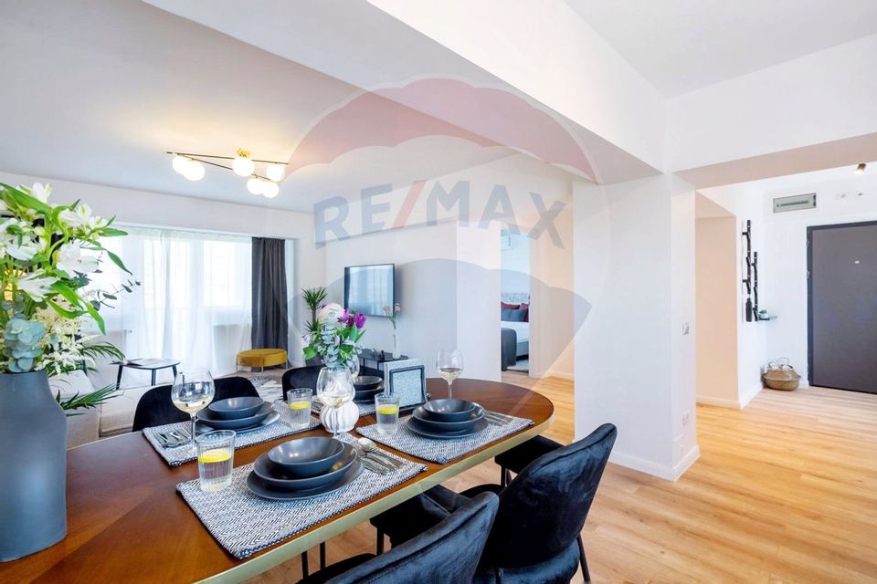 Panoramic View | 3 Rooms 77sqm Ultra-Modern | Unirii Square
