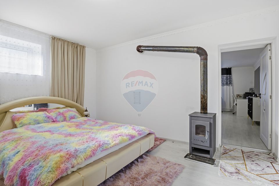 Casă renovată cu teren generos în Satu Mare,Secusigiu