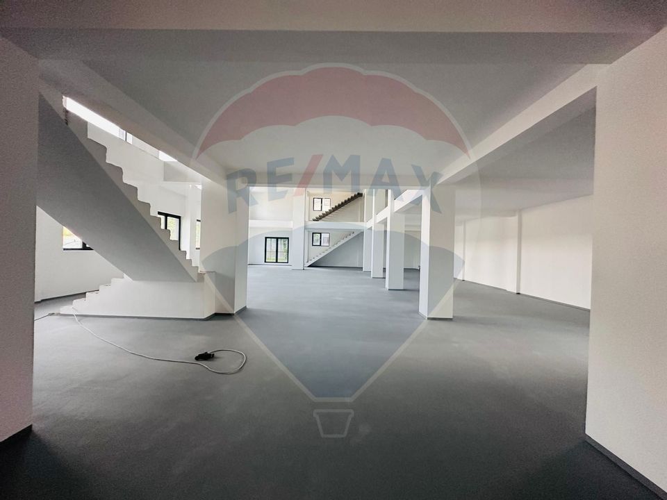 DE INCHIRIAT Spațiu comercial/showroom | 975 mp | Otopeni
