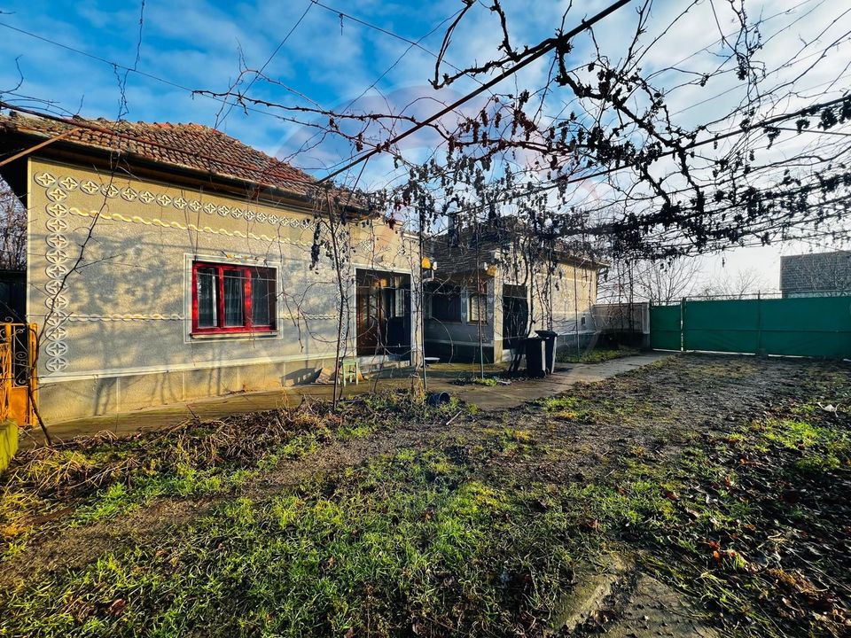 4 room House / Villa for sale