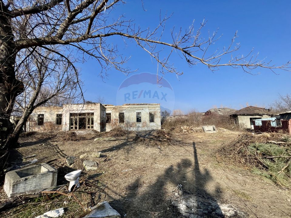 600sq.m Industrial Space for sale
