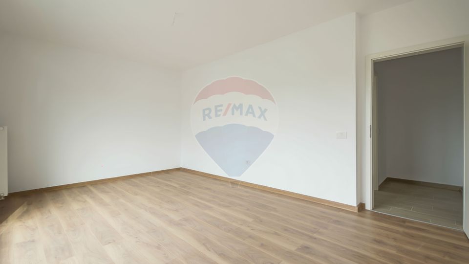 Apartament 3 camere de vânzare – Maurer Villas, Tractorul, Brașov!